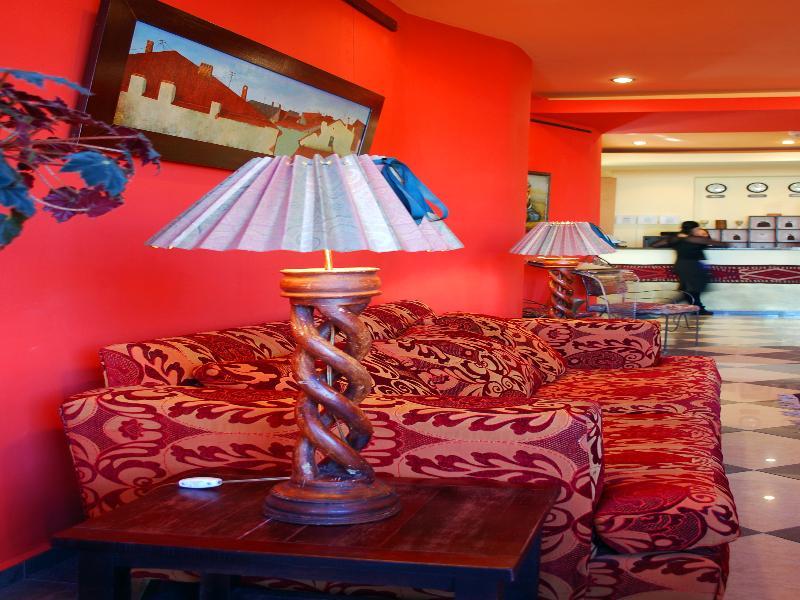 Urban Lodge Hotel Rooms And Suits Τυφλίδα Εξωτερικό φωτογραφία