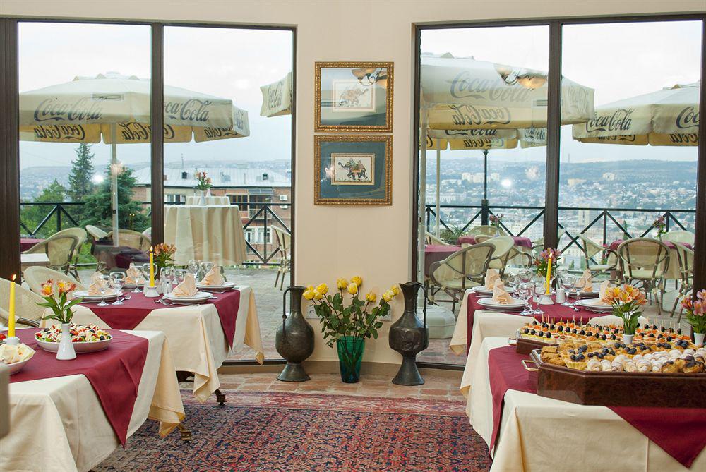 Urban Lodge Hotel Rooms And Suits Τυφλίδα Εξωτερικό φωτογραφία